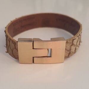 Leighelena jigsaw cuff bracelet Guinuine carp tan gold